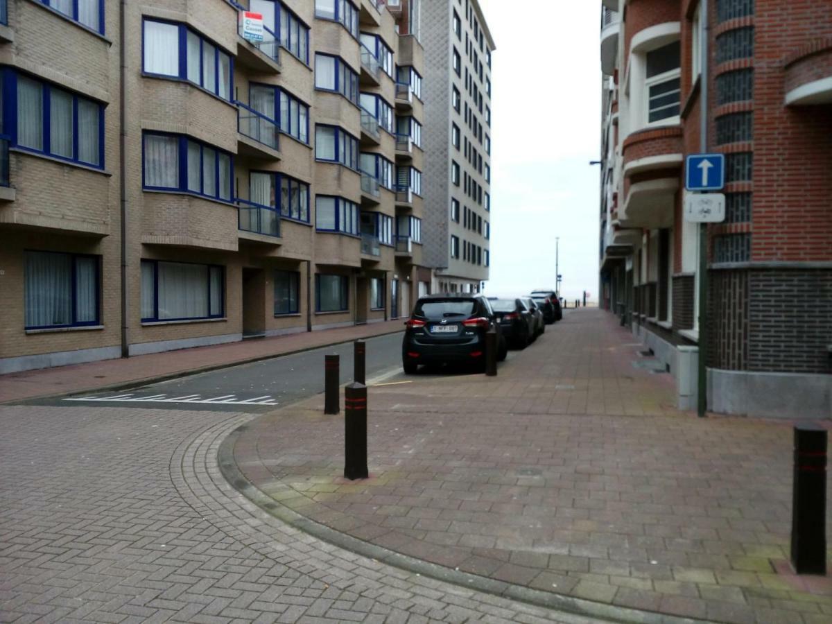 App 2 Slaapkamers クノック・ヘイスト エクステリア 写真